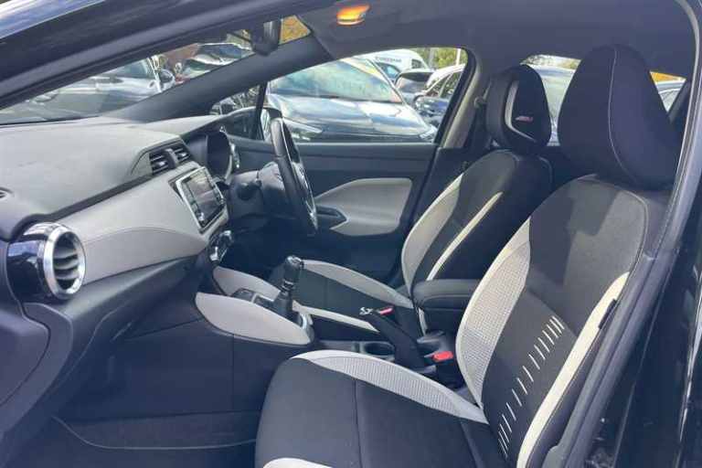 2019 Nissan Micra 1.0 DIG-T Tekna Hatchback 5dr Petrol Manual Euro 6 (s/s) (117 ps) Hatchback Pet...