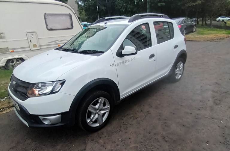 Dacia Sandero Stepway . Diesel. 2014 . 76,000 miles .£20 tax. 
