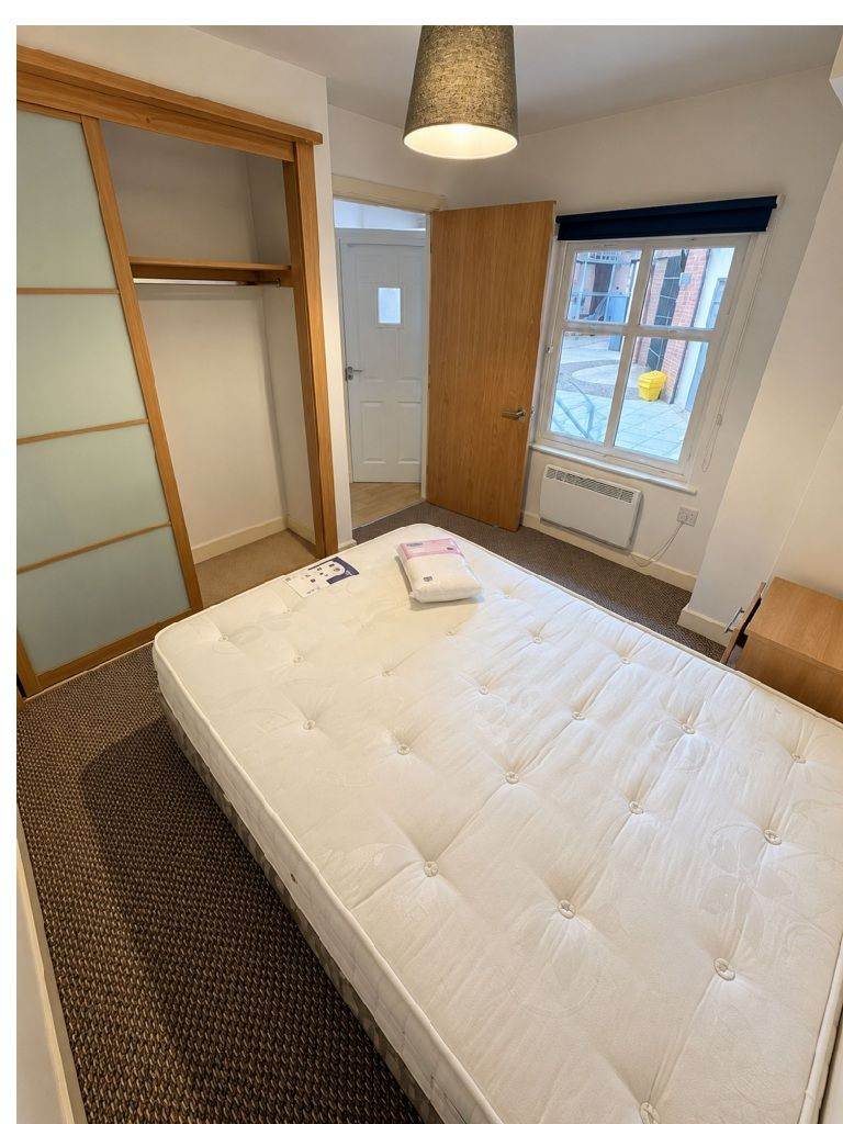 Modern 1-Bedroom City Centre Apartment | £755 PCM | Available October