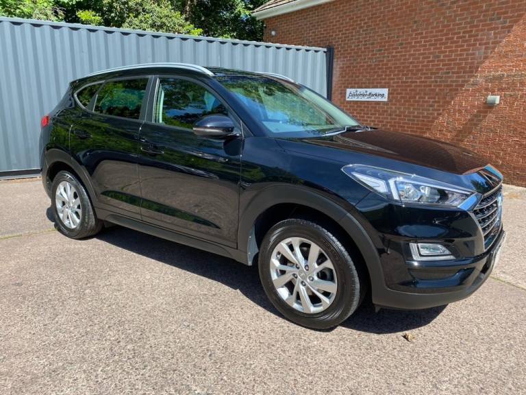 2018 68 HYUNDAI TUCSON 1.6 GDI BLUE DRIVE SE NAV SUV 5DR PETROL MANUAL EURO 6 (S