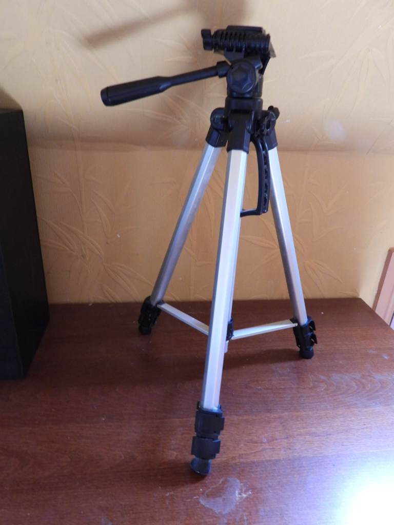 Tripod SL-3600 De-luxe Light weight 