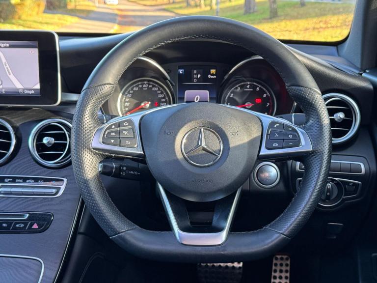 2019 Mercedes-Benz GLC 2.0 GLC250 AMG Line (Premium) SUV 5dr Petrol G-Tronic+ 4MATIC Euro 6 (s/s)...