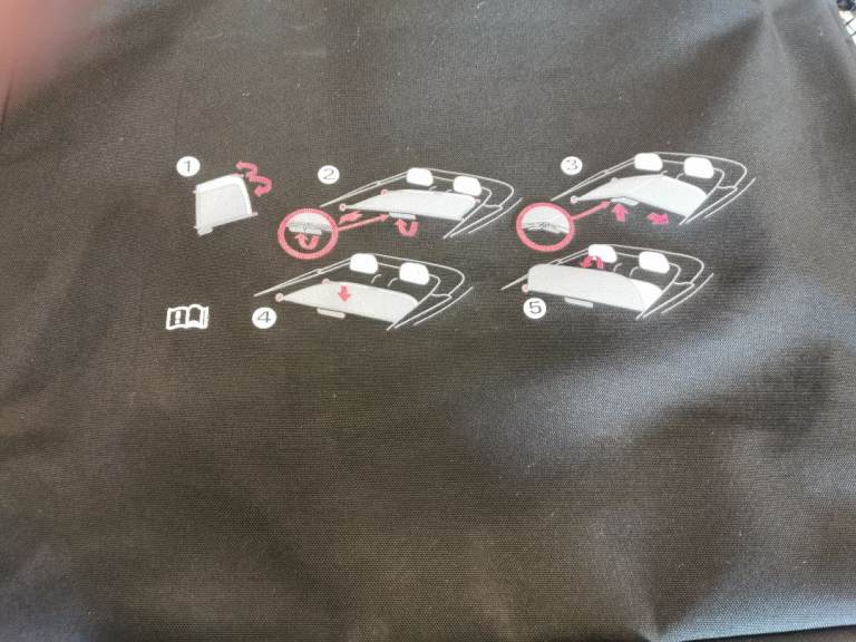 Audi A5 cabriolet Wind Deflector