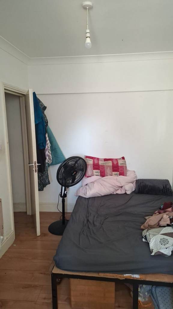 Spacious & Cosy Double Room For Rent AT E17 5RG