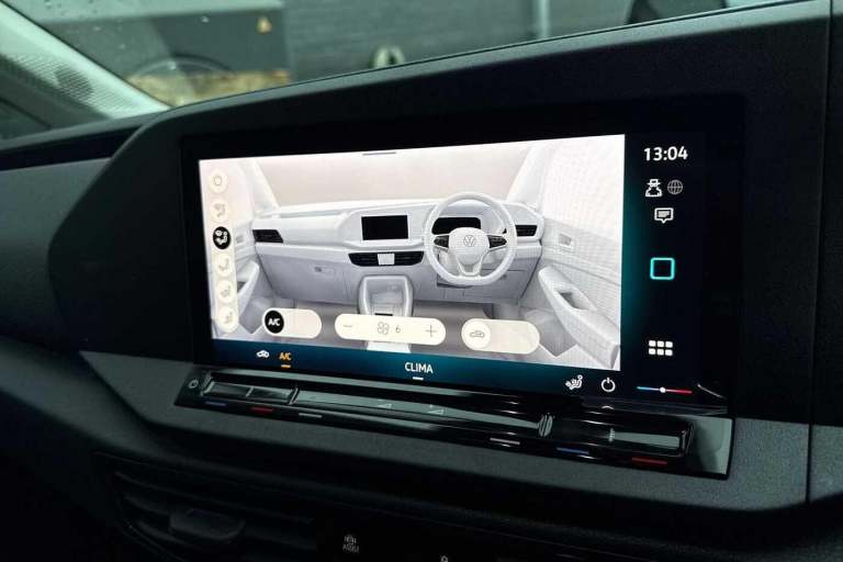 2025 Volkswagen Caddy Maxi C20 Caddy Cargo Commerce Maxi 102 PS 2.0 TDI 6sp Manual Van DIESEL Manual