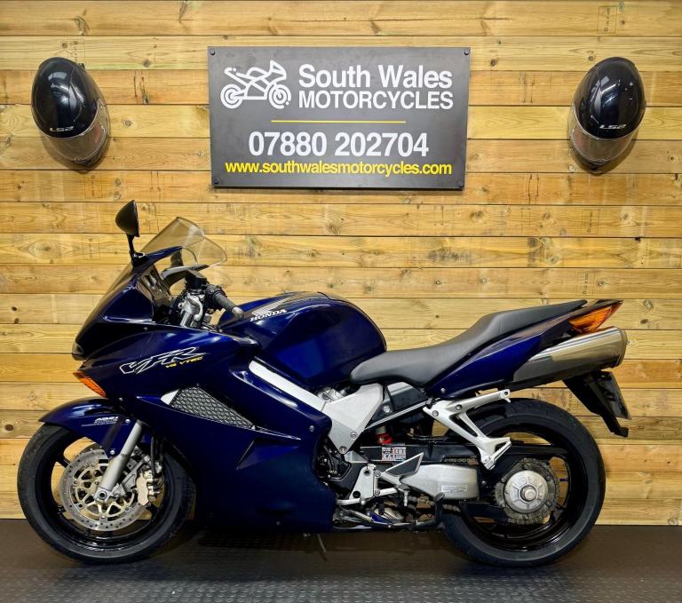 Honda VFR800 / 2002 (52) model / covered 24k miles