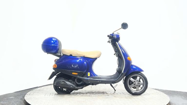 Piaggio ET2 50 VESPA 2002 PROJECT SCOOTER SPARES OR REPAIR 50CC 2 STROKE 2T