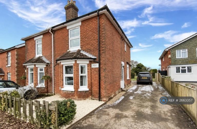 4 bedroom house in Hamble Lane, Southampton, SO31 (4 bed) (#2663357)