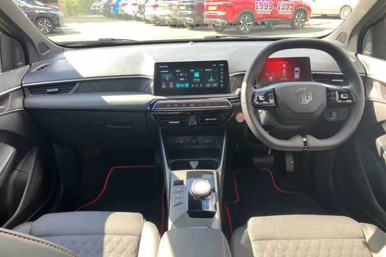 2025 MG MG3 1.5 Hybrid Trophy 5dr Auto HATCHBACK PETROL/ELECTRIC Automatic