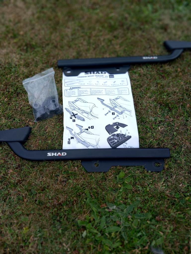 SHAD top case mounting brackets for Yamaha MT09- reduced !