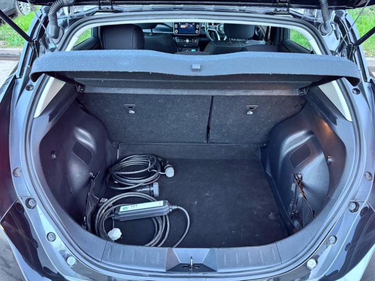  Nissan Leaf 40kWh Acenta Auto 5dr Electric Automatic