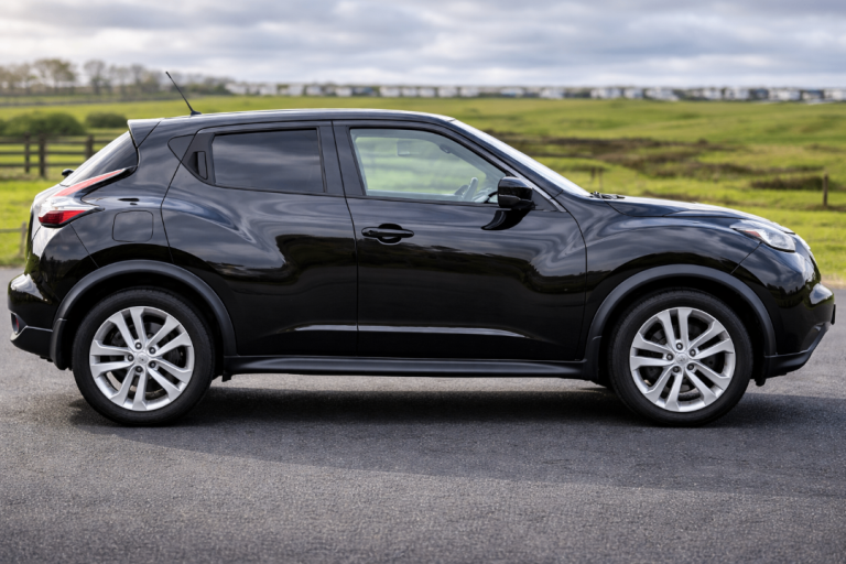 Nissan, JUKE, Hatchback, 2015, Manual, 1197 (cc), 5 doors