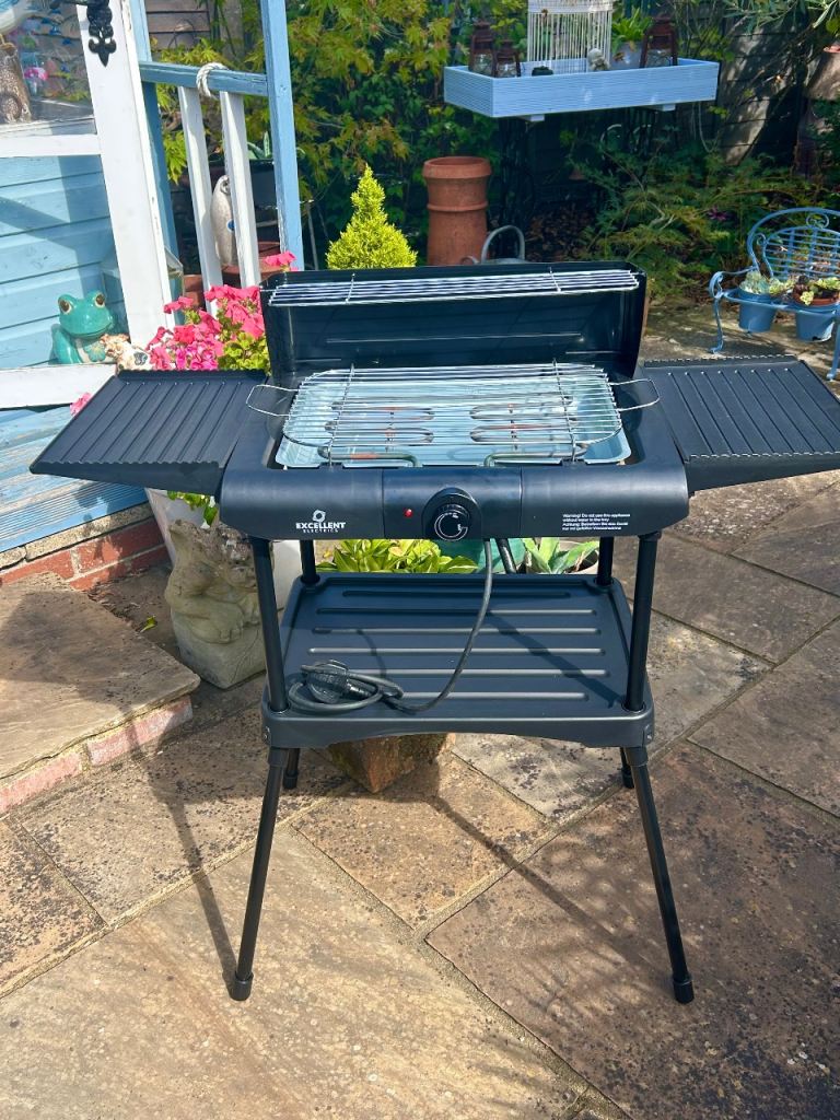 Electric barbeque