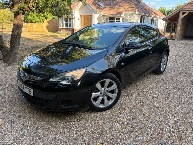 Vauxhall, ASTRA GTC, Hatchback, 2014, Manual, 1364 (cc), 3 doors