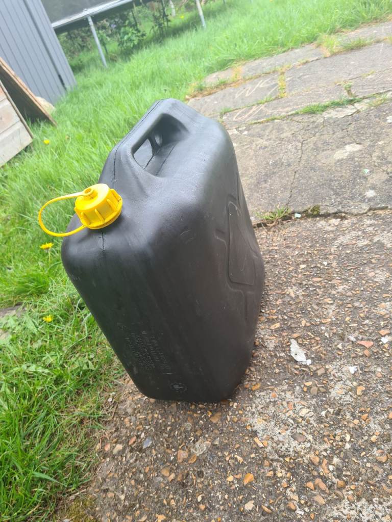 Black plastic 20l litres jerry can with DIESEL (fresh) and free delivery! 