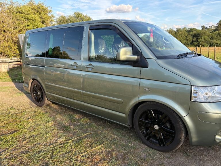 Volkswagen, CARAVELLE, MPV, 2005, Manual, 2460 (cc), 5 doors