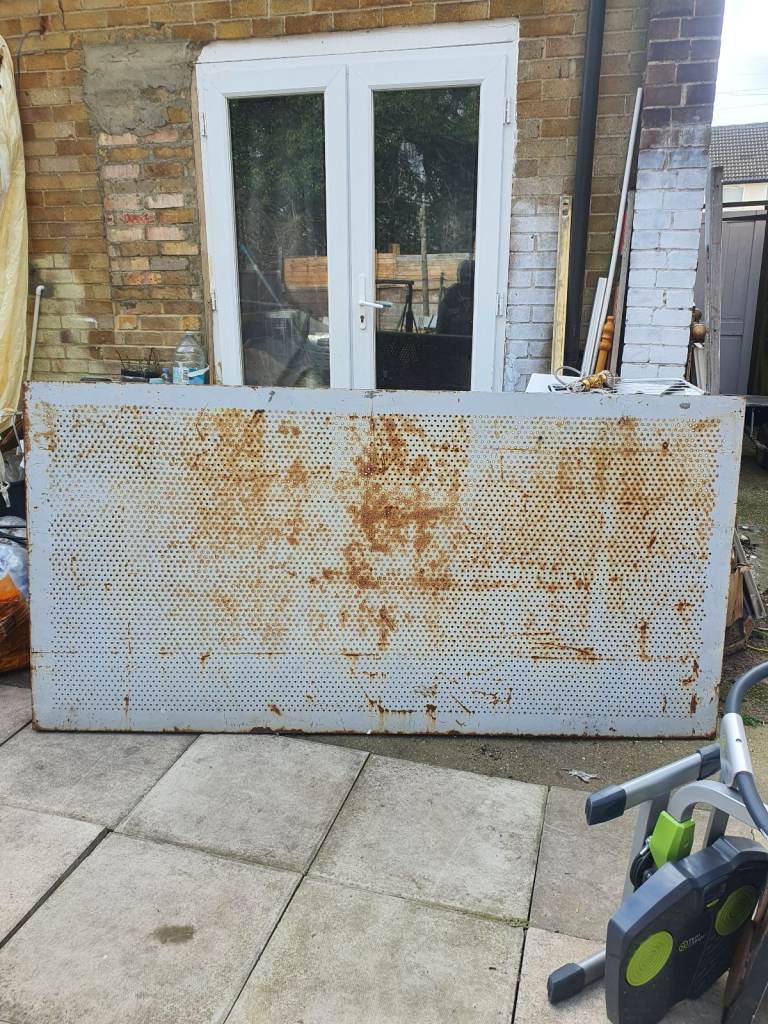 Doors, windows protective metal sheet
