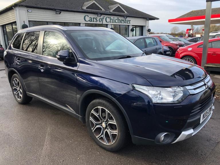 2015 Mitsubishi Outlander DI-D GX 4 4X4 diesel manual 74,000 miles £195 tax Estate Diesel Manual