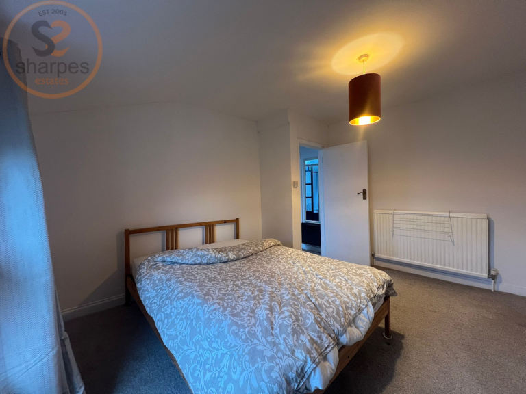 1 bedroom in Kingston Road, Merton, London, Greater London