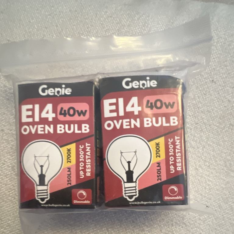 Genie E14 40W Oven Bulb Golf Ball 2700K Warm White 250lm Dimmable