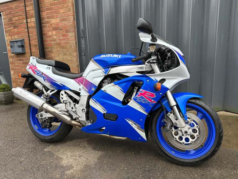image for Suzuki GSXR750 Wn - 18k - 12 Months mot - Â