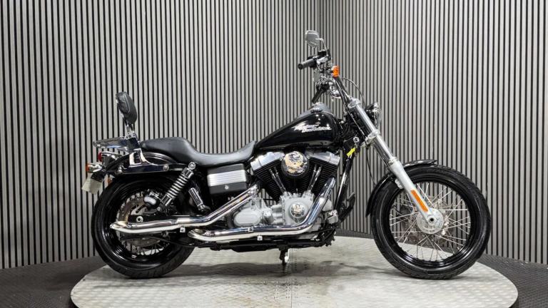 Harley-Davidson Street BOB FXDB 2009 ONLY 11K EXTRAS FITTED LONG MOT 1584