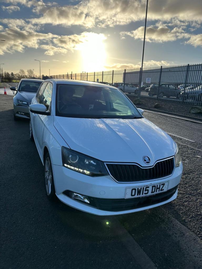 Skoda, FABIA, Hatchback, 2015, Manual, 1422 (cc), 5 doors