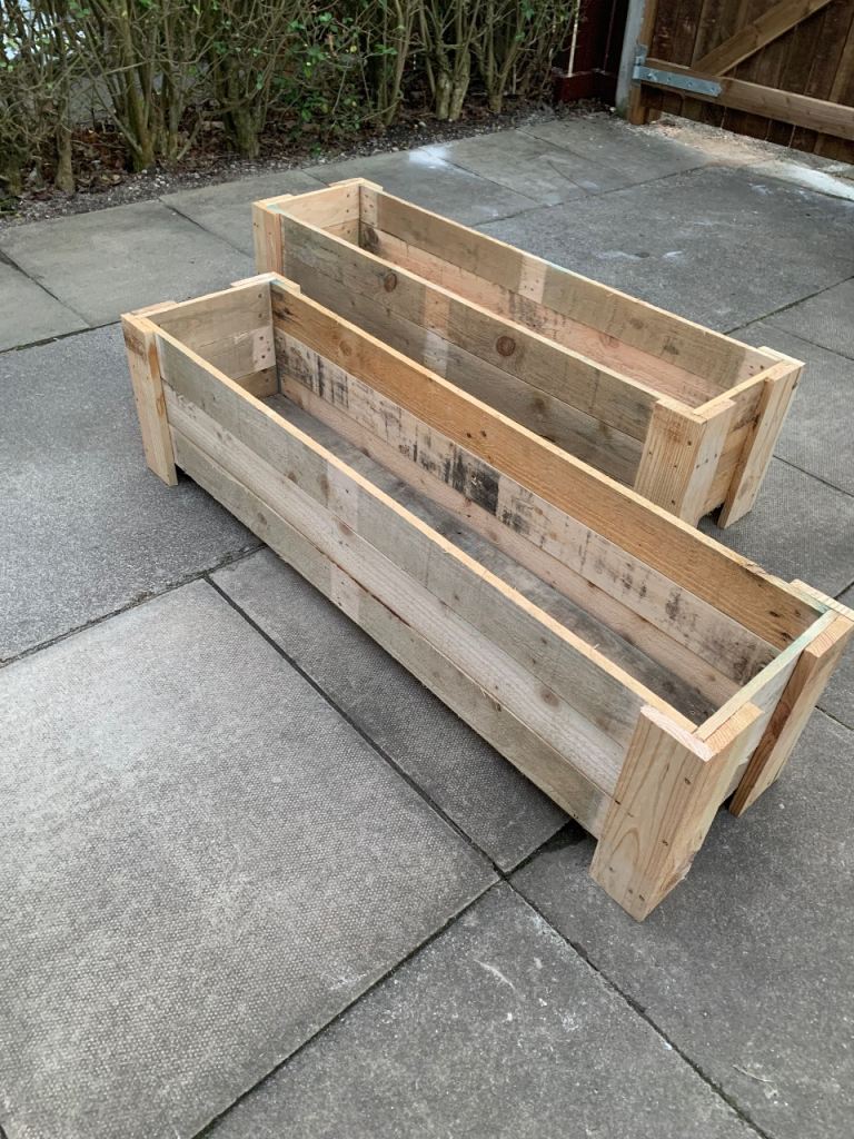 Wooden garden planter 🌹