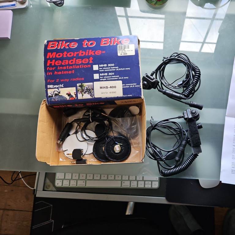 Motorbike intercom headsets - 2 helmets