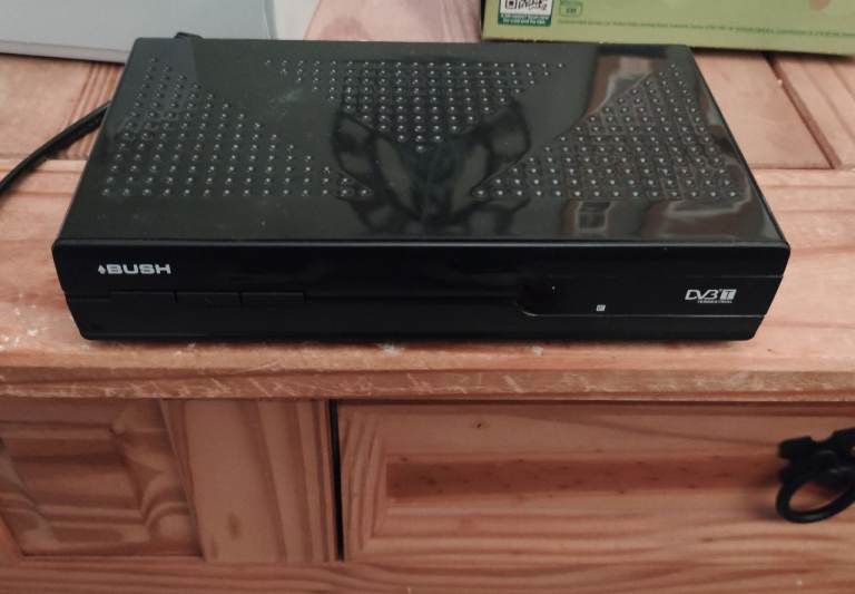 Bush freeview digital set top box