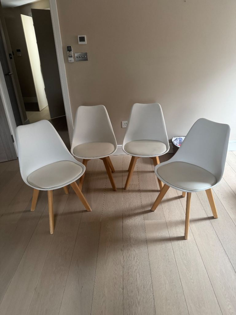 4 chairs - perfect conditions 