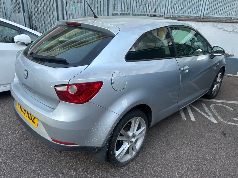 Seat, IBIZA, Hatchback, 2009, Manual, 1390 (cc), 3 doors