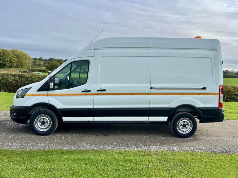 FORD TRANSIT 2.0 Transit Leader Van 350 L3 2.0L 130PS RWD 6 Speed Manual UTILITY