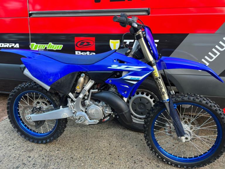 2025 Yamaha YZ125 125cc Motocross Bike - High Spec 2-Stroke Off-Road MX Fun