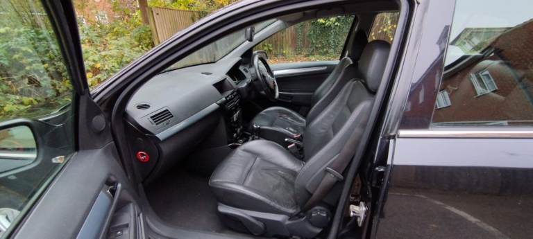 Vauxhall Astra Elite