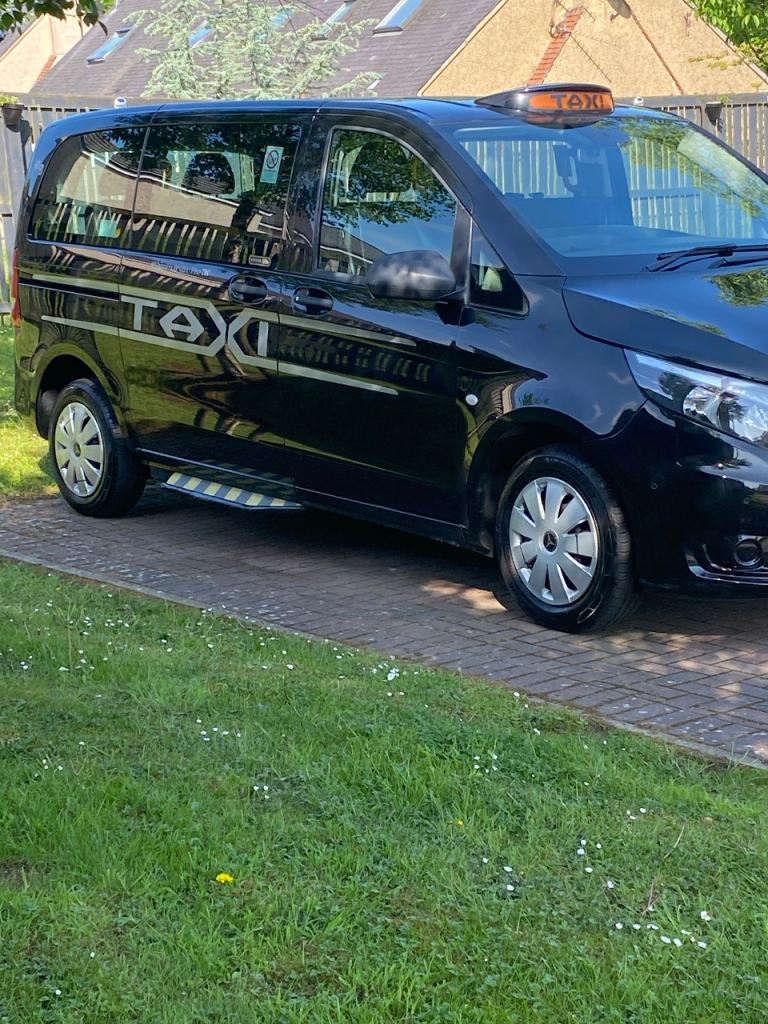 Edinburgh black taxi