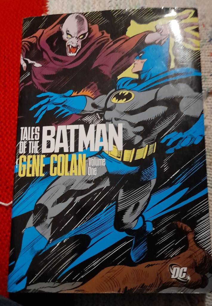 Tales of The Batman Volume 1 DC Comics Graphic Gene Colan  Hardback