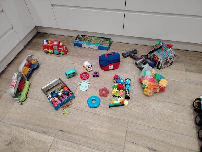 Huge bundle Melissa Doug Vtech Leapfrog educational sound light building toys