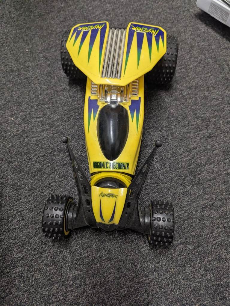 Remote control car 