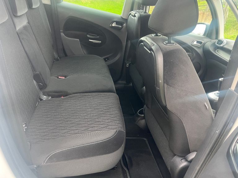 Citroen, C3 PICASSO, MPV, 2014, Semi-Auto, 1598 (cc), 5 doors