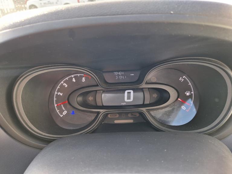 VAUXHALL VIVARO 1.6 CDTi 2900 BiTurbo ecoTEC L2 H2 LWB HIGH TOP ROOF White Manua