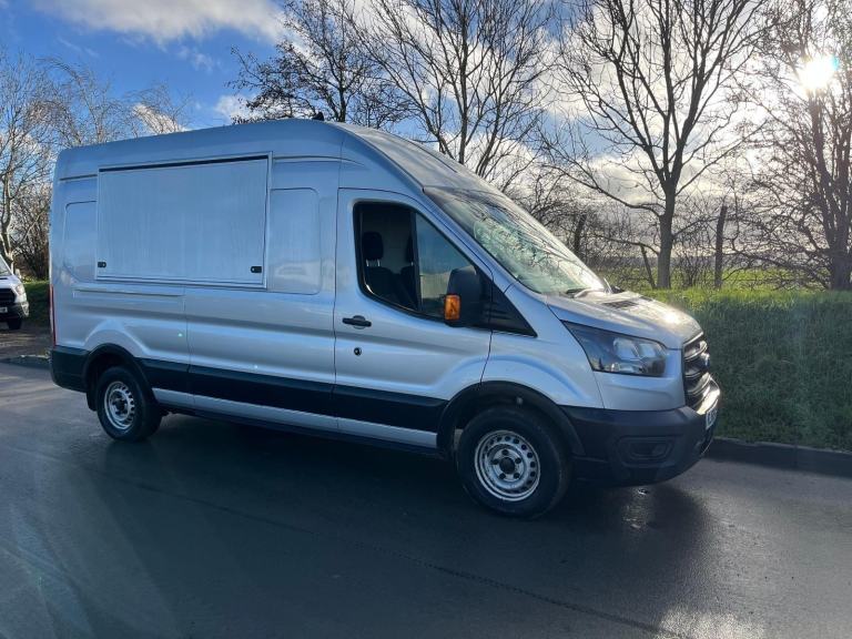 FORD TRANSIT MOBILE KITCHEN/CATERING/BURGER/KEBAB/FOOD TRUCK FOR SALE