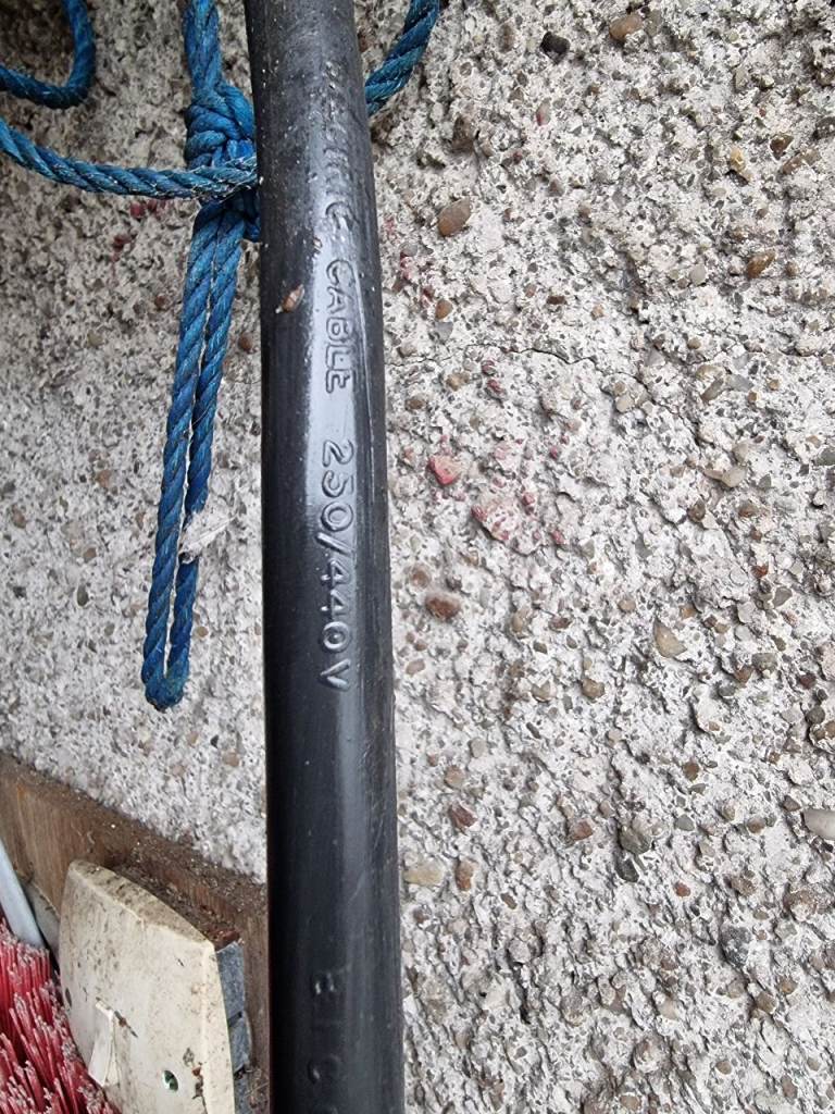 Armoured cable 3 core wanted