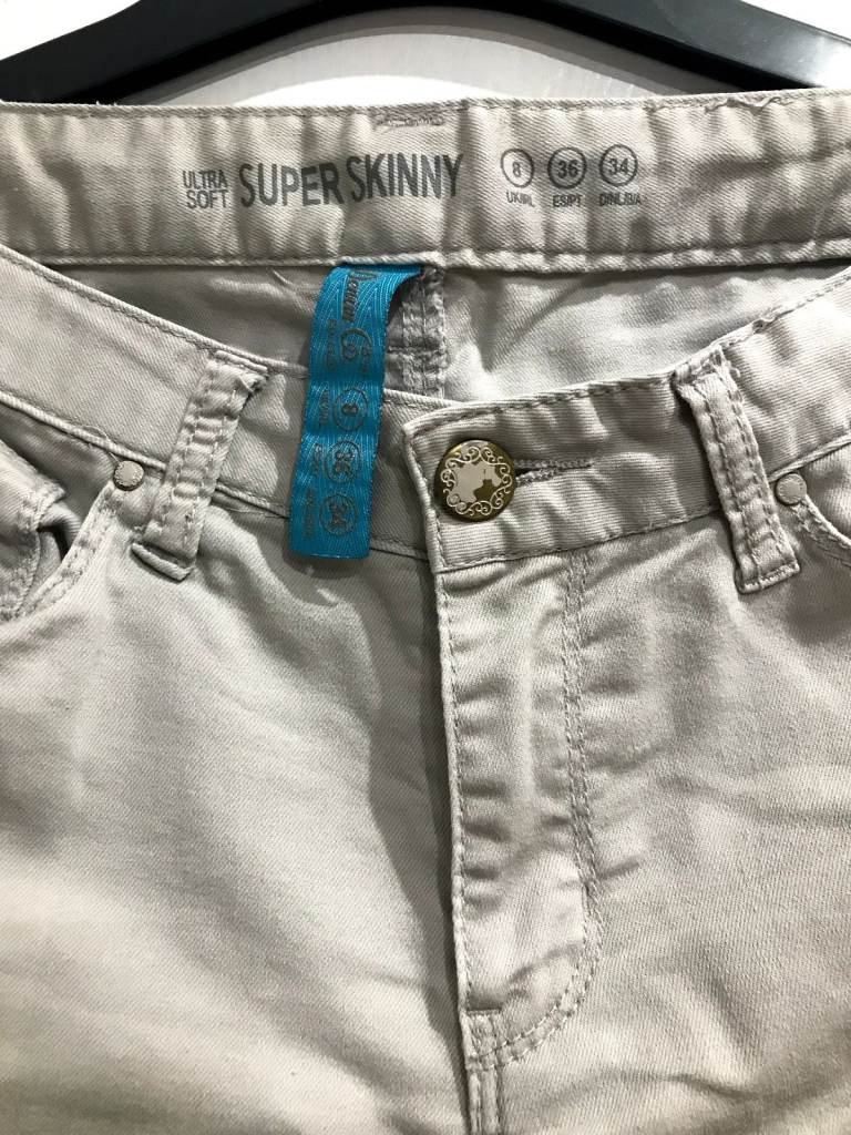 Beige Trousers | Size 8 | Primark | Superskinny