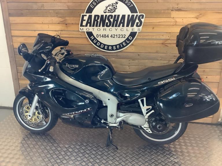 Triumph Sprint ST 955