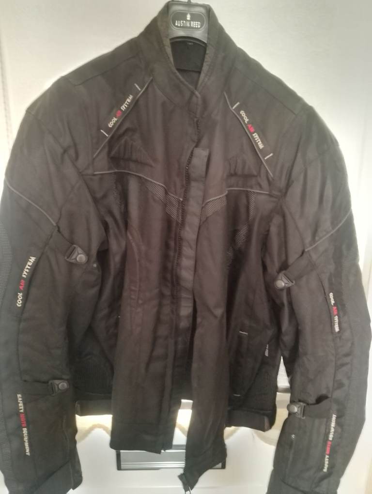 Motorcycle jacket 