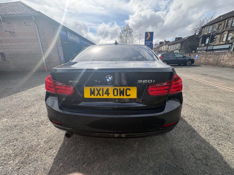 BMW, 320I, 2014, 2000 (cc)