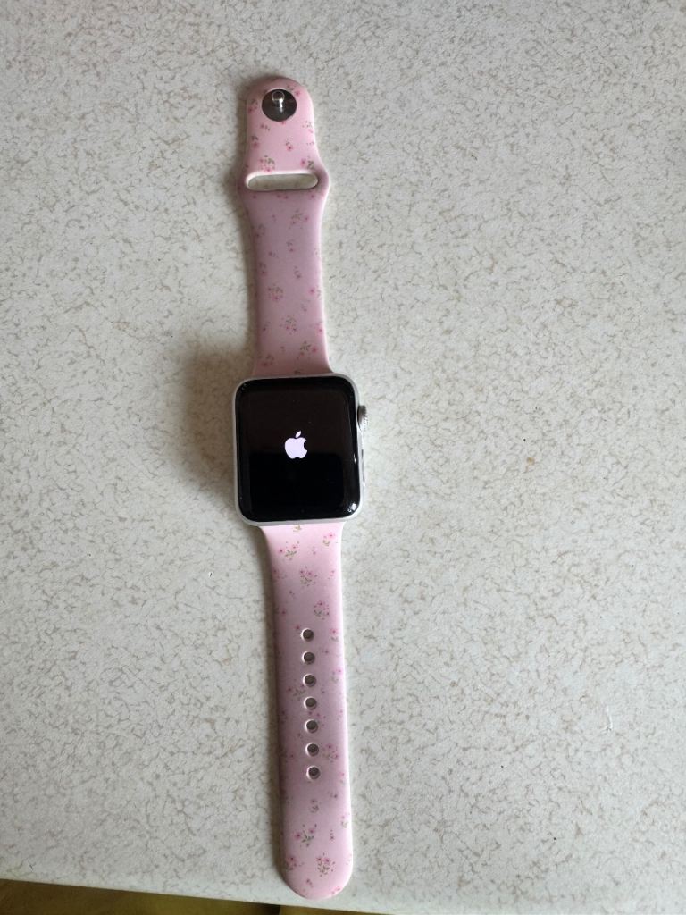 Apple Watch Series 3 Pink with White Strap - Good Condition