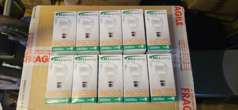 BELL Lighting LED Light Bulbs 1600lm – New, Box of 10