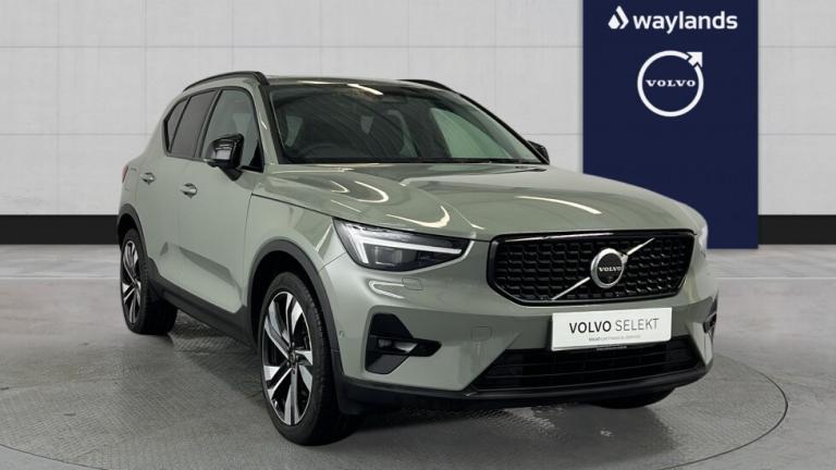 2025 Volvo XC40 B4 Ultra, Mild hybrid, Petrol, Dark(Panroof, Harman Kardon, 360 Camera) Estate Pe...